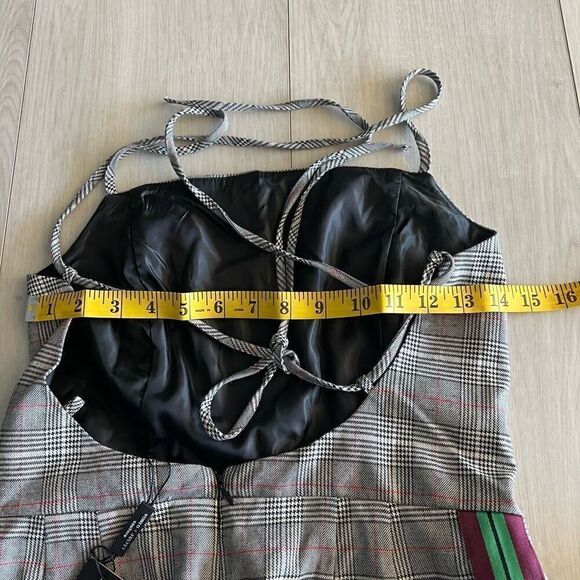 Romeo + Juliet women’s jumpsuit size medium - Picture 4 of 7